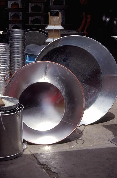 Tin Tubs_ '04.jpg